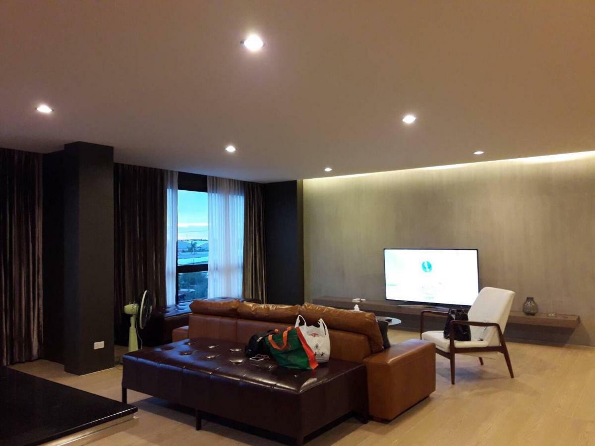 The Residence Thepkanjana Ban Khlong Krathum Baen Экстерьер фото
